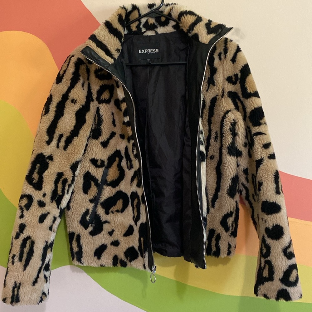 Leopard Print Express Fall Jacket - image 3